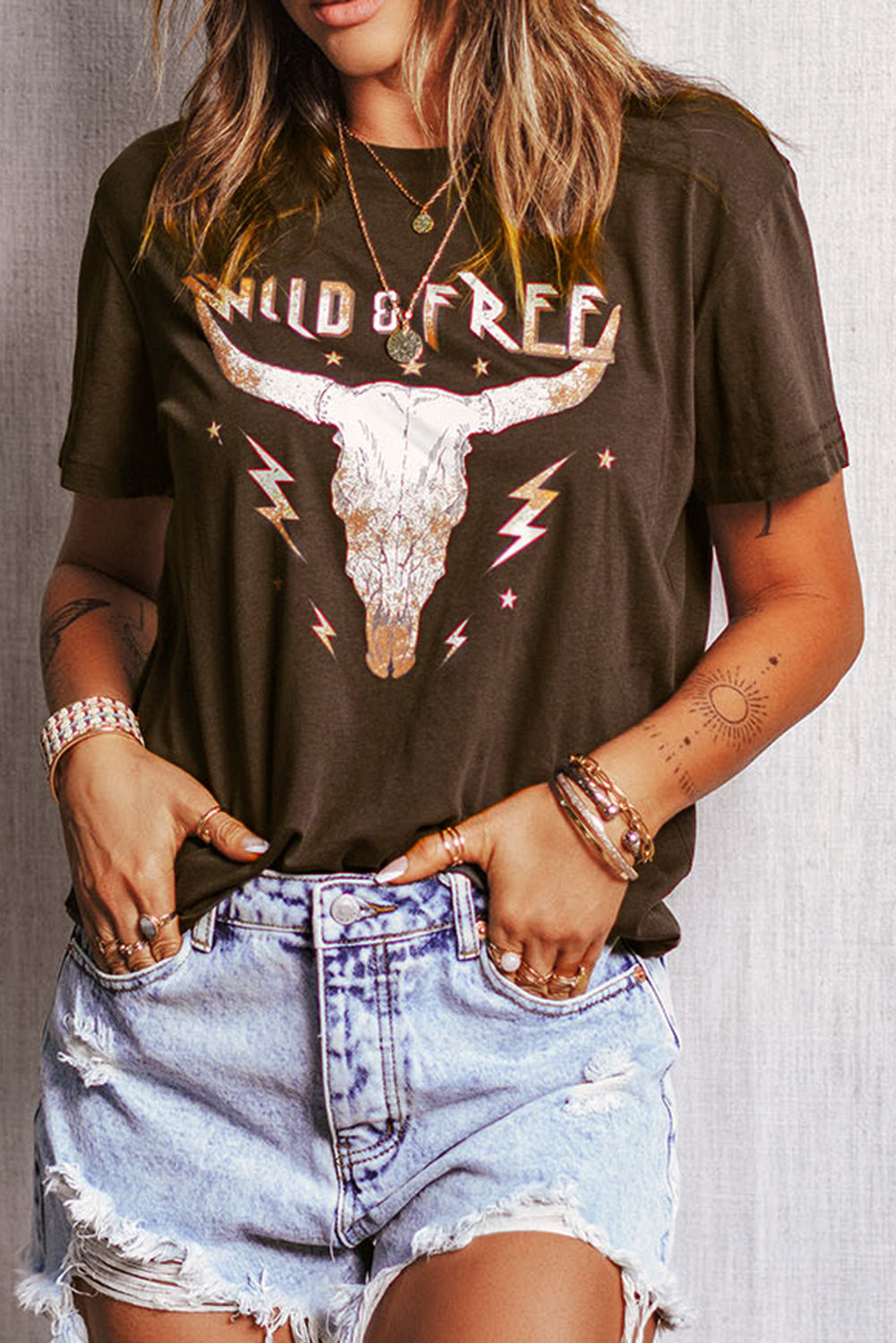 WILD FREE Animal Graphic Tee - PRIVATE LABEL STYLES