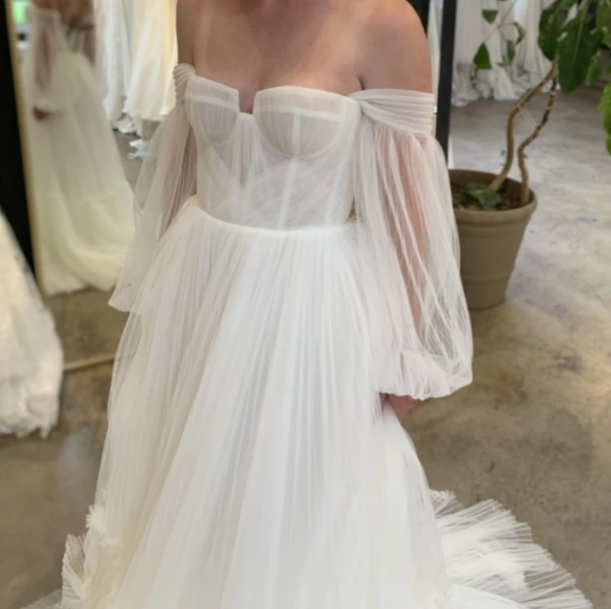 Puffy Sleeve Tulle Wedding Dress | Wedding Dress | Private Label Style