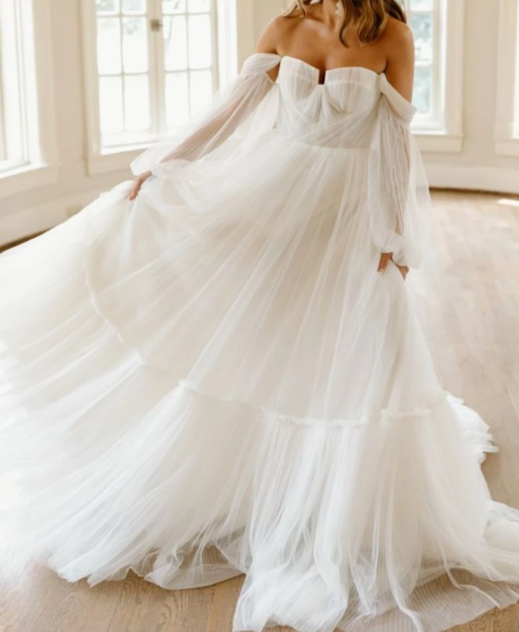Puffy Sleeve Tulle Wedding Dress | Wedding Dress | Private Label Style