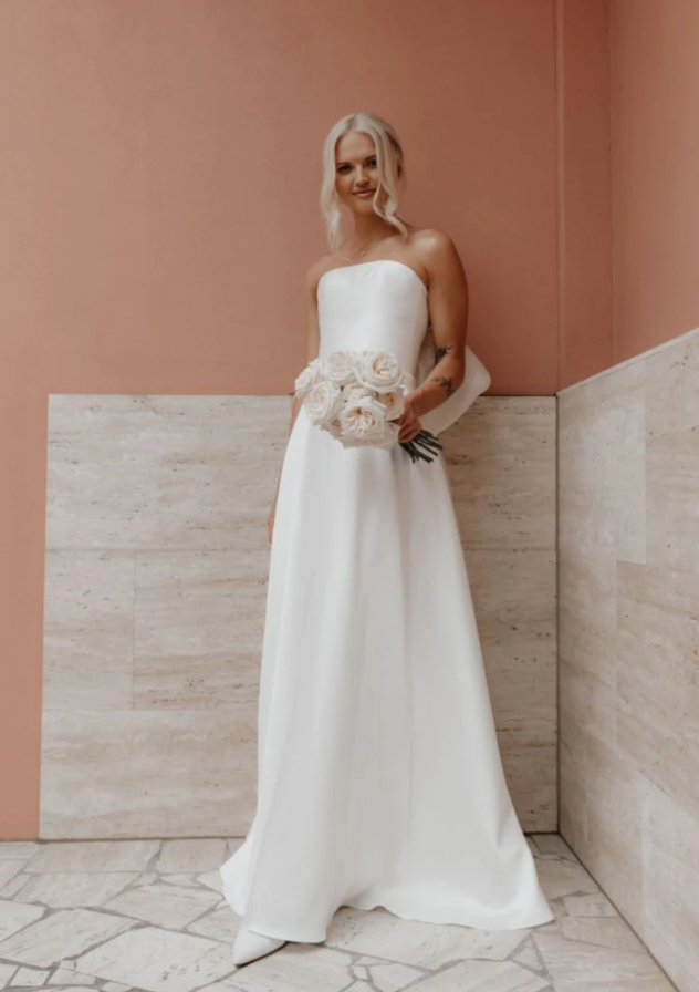 Ivory Wedding Dress | Wedding Dress | Private Label Styles 16W Ivory Wedding Dress | Wedding Dress | Private Label Styles 16W
